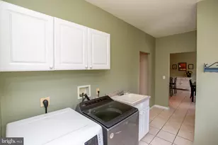 17 Cottage St, Lambertville, NJ 08530 - Photo 24