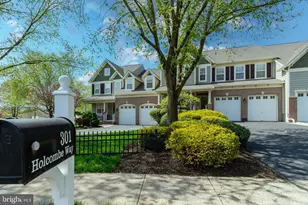 301 Holcombe Way, Lambertville, NJ 08530 - Photo 6