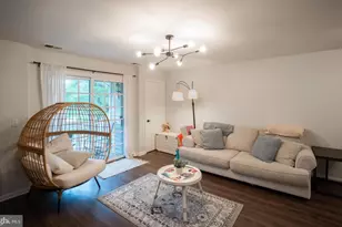 330 Phoebe Ct, Three Bridges, NJ 08887 - Photo 6