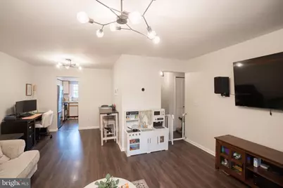 330 Phoebe Court, Three Bridges, NJ 08887 - Photo 8