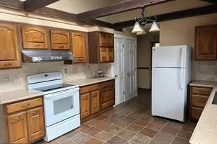 42 Welisewitz Rd, Ringoes, NJ 08551 - Photo 2