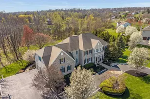 4 Wisteria Ct, Flemington, NJ 08822 - Photo 2