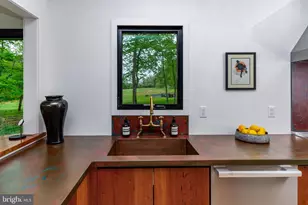 60 Frontage Rd, Ringoes, NJ 08551 - Photo 30