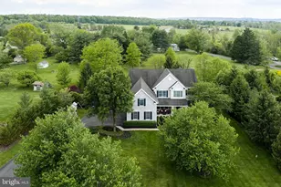 3 Williamson Ln, Lambertville, NJ 08530 - Photo 2