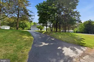 7 Smith Branch Rd, Whitehouse Station, NJ 08889 - Photo 24