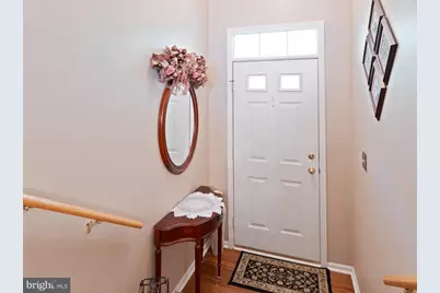 18 Kentworth Court, Flemington, NJ 08822 - Photo 2