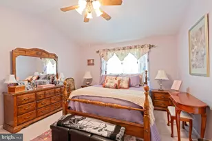 18 Kentworth Ct, Flemington, NJ 08822 - Photo 14