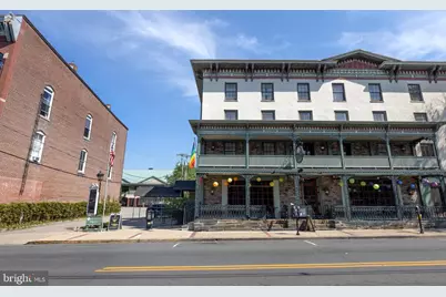 32 Bridge Street #2ND FLOOR, Lambertville, NJ 08530 - Photo 10