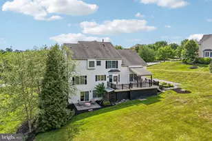 18 Steeple View Ct, Lambertville, NJ 08530 - Photo 6