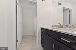 9 N North Star Dr, Annandale, NJ 08801 - Photo 34