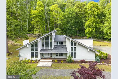 9 N North Star Drive, Annandale, NJ 08801 - Photo 1