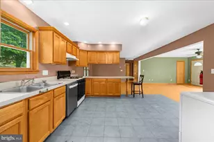 441 Pittstown Rd, Franklin Township, NJ 08867 - Photo 18