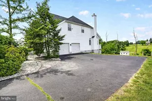 32 Ferris Wheel Dr, Lambertville, NJ 08530 - Photo 48