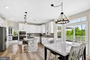 32 Ferris Wheel Dr, Lambertville, NJ 08530 - Photo 20