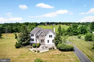 32 Ferris Wheel Dr, Lambertville, NJ 08530 - Photo 52