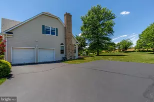 3 Danberry Dr, Ringoes, NJ 08551 - Photo 30