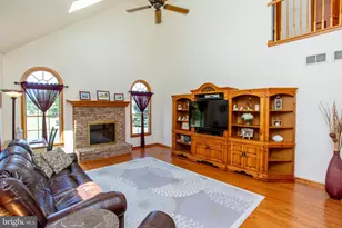 3 Danberry Dr, Ringoes, NJ 08551 - Photo 14