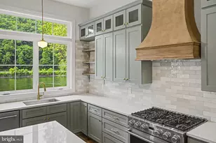 159 Byram Ln, Stockton, NJ 08559 - Photo 1