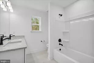 35 Barbertown Point Breeze Rd, Frenchtown, NJ 08825 - Photo 30