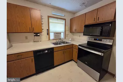 201 Hancock Street, Lambertville, NJ 08530 - Photo 2