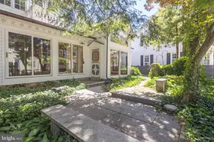 35 Perry St, Lambertville, NJ 08530 - Photo 34