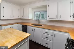 43 Ferry St, Lambertville, NJ 08530 - Photo 22