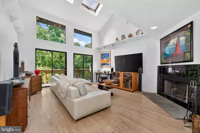 120 Swan Street, Lambertville, NJ 08530 - Photo 2
