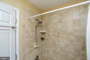 117 Circle Dr S, Lambertville, NJ 08530 - Photo 28