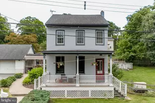 67 Douglas St, Lambertville, NJ 08530 - Photo 2