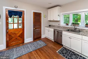 14 S Main St, Stockton, NJ 08559 - Photo 18