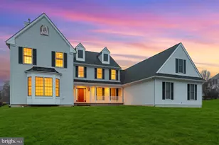 3 Manchur Ct, Flemington, NJ 08822 - Photo 2