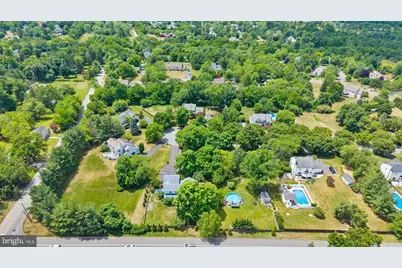 9 Mills Court, Flemington, NJ 08822 - Photo 1