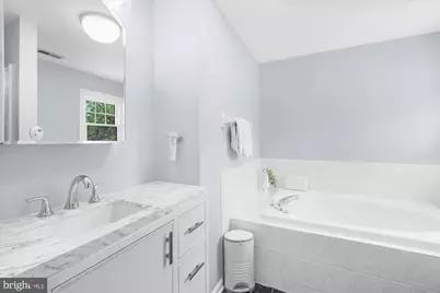 9 Mills Court, Flemington, NJ 08822 - Photo 28