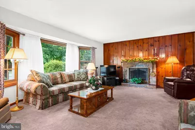 11 Meadowbrook Road, Flemington, NJ 08822 - Photo 4