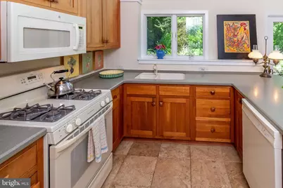 21 Old River Road, Lambertville, NJ 08530 - Photo 38