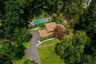 32 Cherryville Hollow Rd, Flemington, NJ 08822 - Photo 1