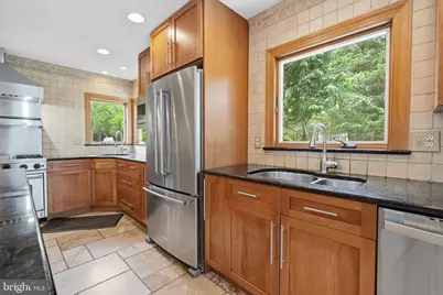 136 Rocktown-Lamb Road, Lambertville, NJ 08530 - Photo 16