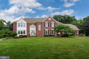 17 Shy Creek Rd, Franklin Township, NJ 08867 - Photo 1