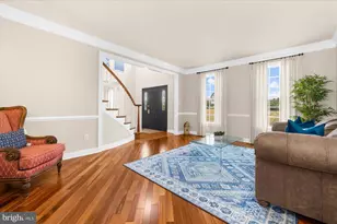 10 Claridge Ln, Flemington, NJ 08822 - Photo 6