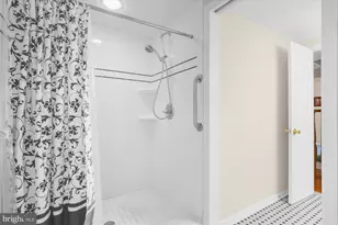9 Mills Ct, Flemington, NJ 08822 - Photo 18