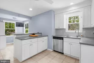 9 Mills Ct, Flemington, NJ 08822 - Photo 14