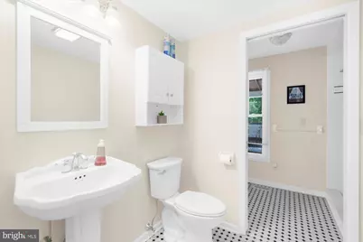 9 Mills Court, Flemington, NJ 08822 - Photo 18