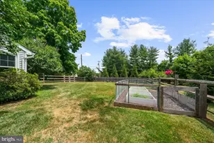 9 Mills Ct, Flemington, NJ 08822 - Photo 36