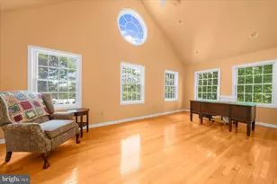 9 Mills Ct, Flemington, NJ 08822 - Photo 34