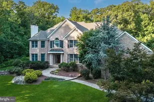 172 Mountain Rd, Ringoes, NJ 08551 - Photo 1