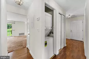 309 Sparrow Ct, Three Bridges, NJ 08887 - Photo 30