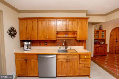922 Us-202 N, Neshanic Station, NJ 08853 - Photo 14