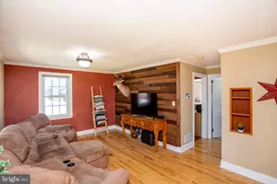 922 Us-202 N, Neshanic Station, NJ 08853 - Photo 8
