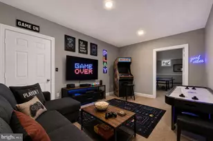 8 Meadowlark Way, Ringoes, NJ 08551 - Photo 34
