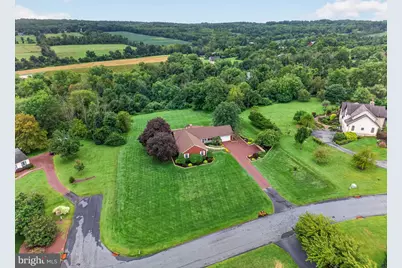 8 Meadow Lark Way, Ringoes, NJ 08551 - Photo 4